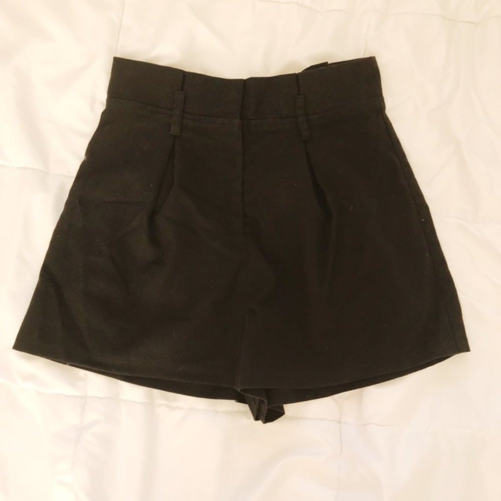 FOREVER 21 Black Paper Bag Shorts